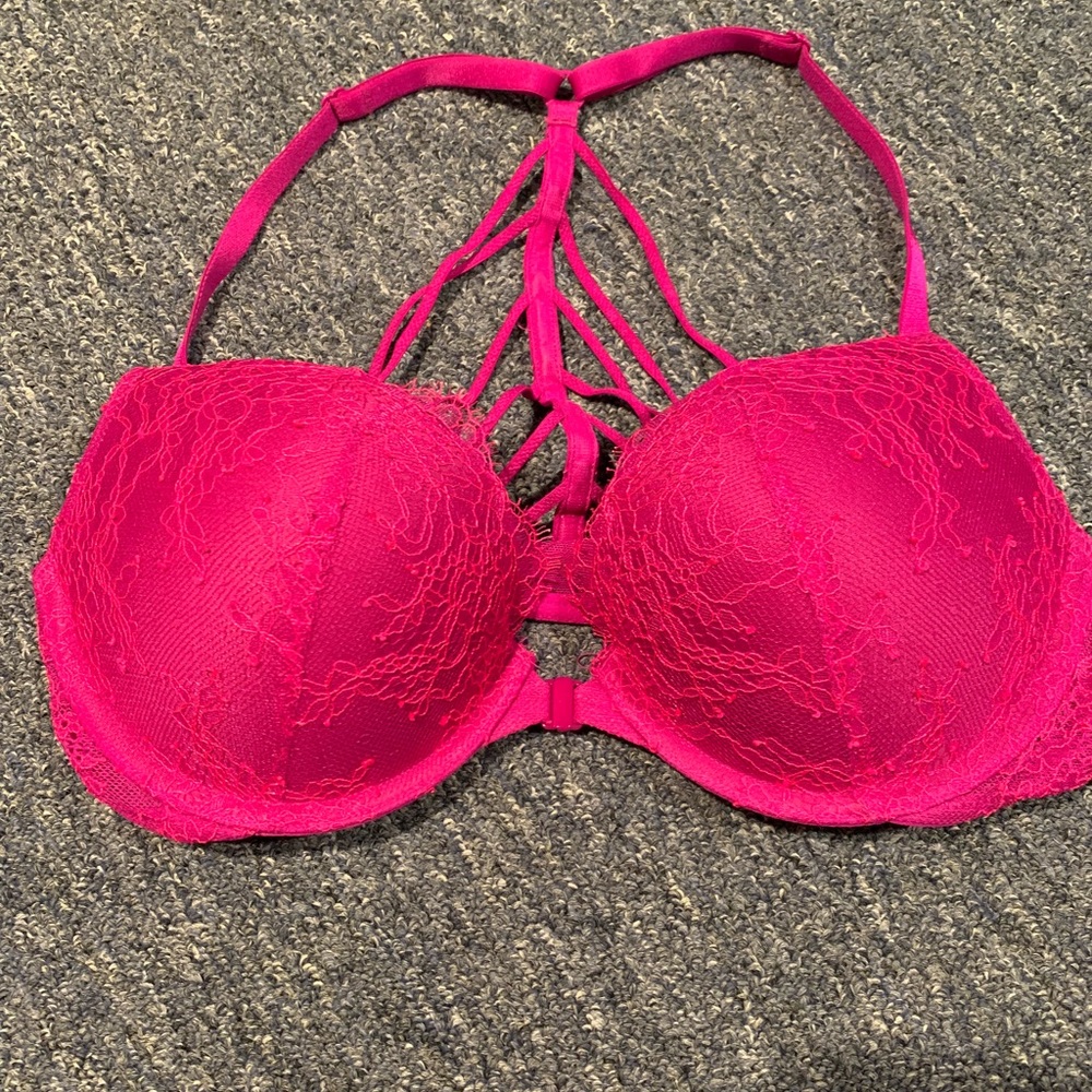 Victoria’s Secret very sexy push up bra